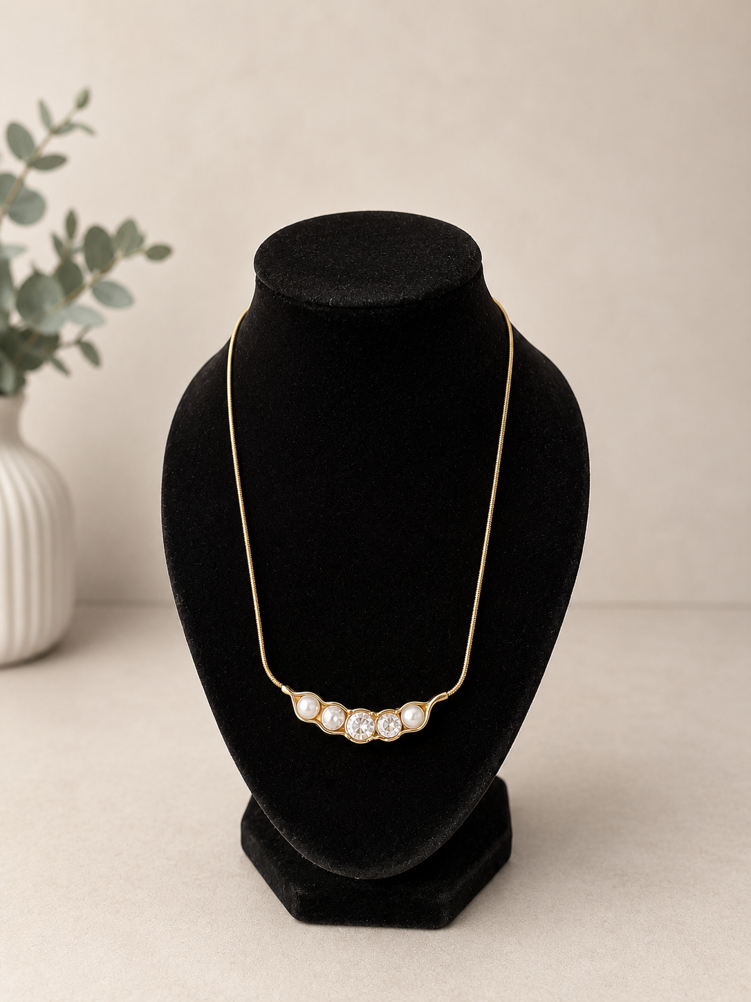 Pearls and Stones Necklace