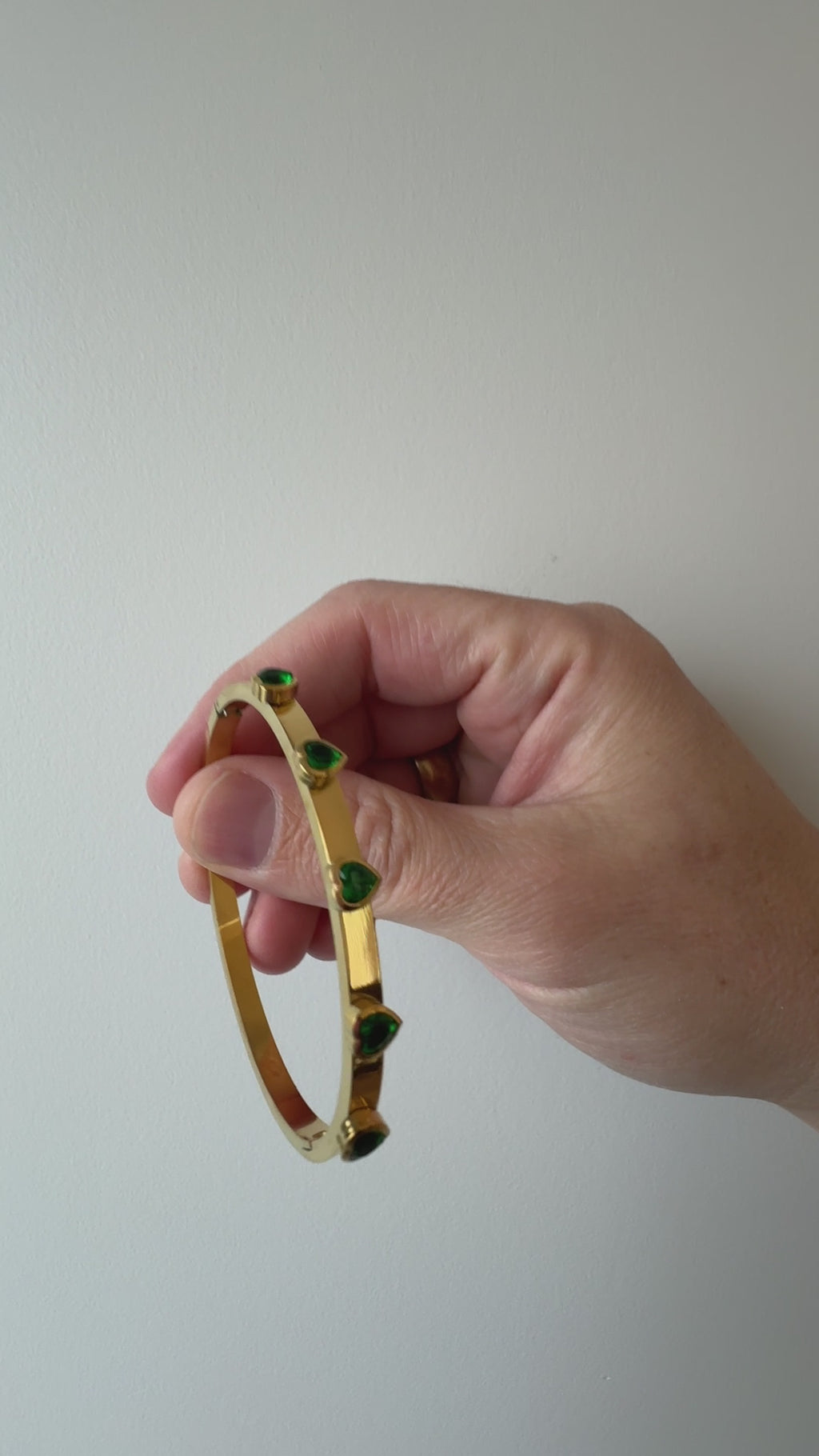 5-Studded Emerald Bangle